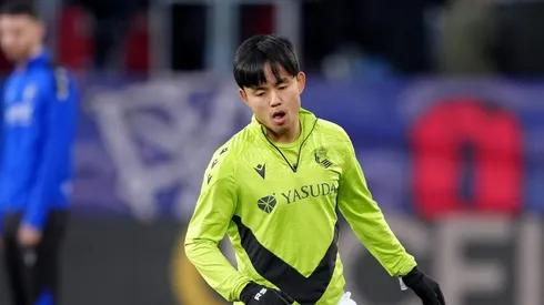 Takefusa Kubo em campo pela Real Sociedad. Foto: Juan Manuel Serrano Arce