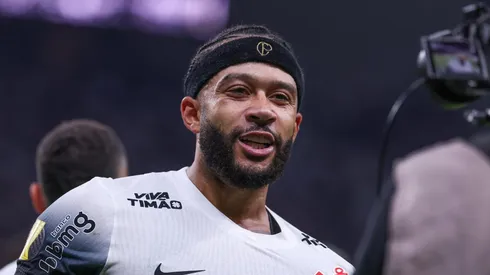 Corinthians de Memphis Depay ‘assusta’ técnico da Universidad Central.