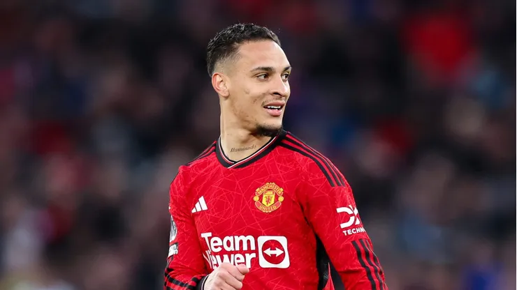 Antony revela diferença entre jogar pelo Manchester United e o Real Betis.