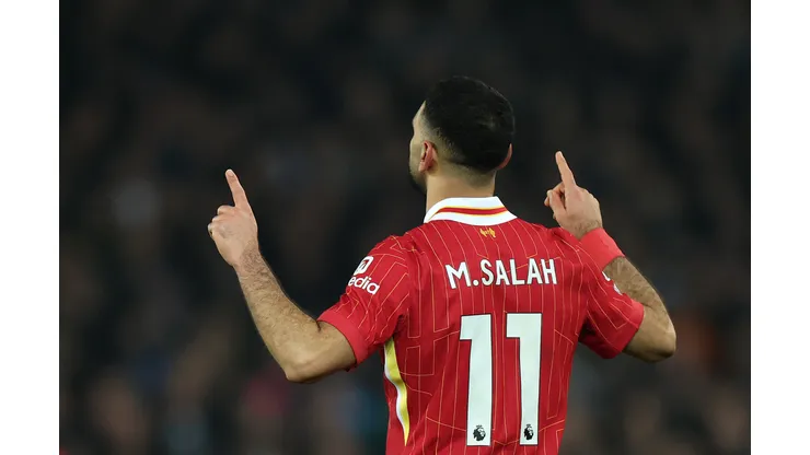 Salah em campo pelo Liverpool (Photo by Alex Pantling/Getty Images)