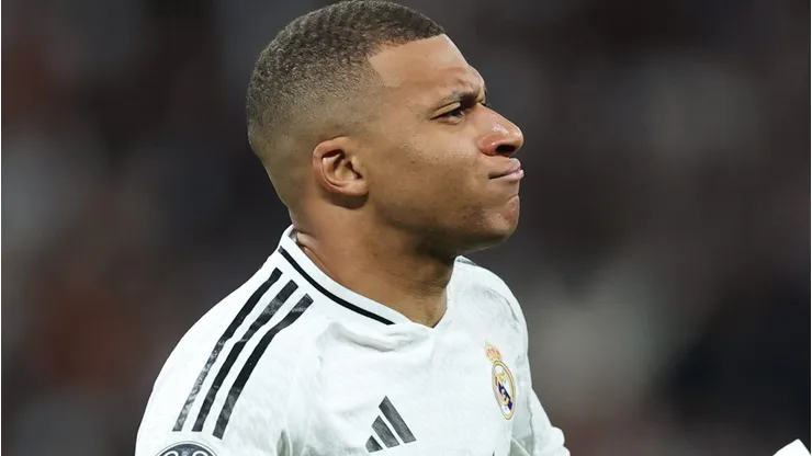 Seu impacto vai além das estatísticas e pode ser determinante para a conquista de mais um título e a consolidação de um novo ídolo no Santiago Bernabéu. Foto: Clive Brunskill/Getty Images