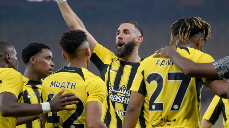 Karin Benzema comemora gol marcado pelo Al-Ittihad. Foto: MB Media Solutions / Alamy Stock Photo