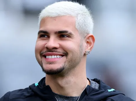 Newcastle pode vender Bruno Guimarães ao Barcelona