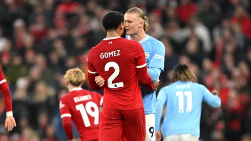 Haaland e Joe Gomez juntos em partida