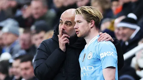 De Bruyne e Guardiola, Manchester City. (Photo by Alex Livesey/Getty Images)