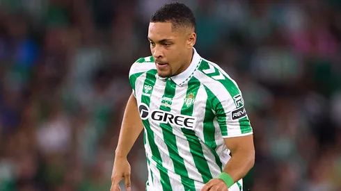 Vitor Roque em partida do Betis na La Liga