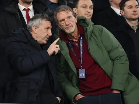 Manchester United fecha cantina e corta refeições grátis para funcionários