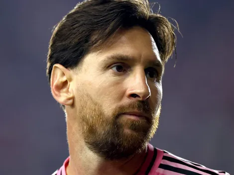 Lionel Messi surpreende e decide voltar a jogar no Barcelona