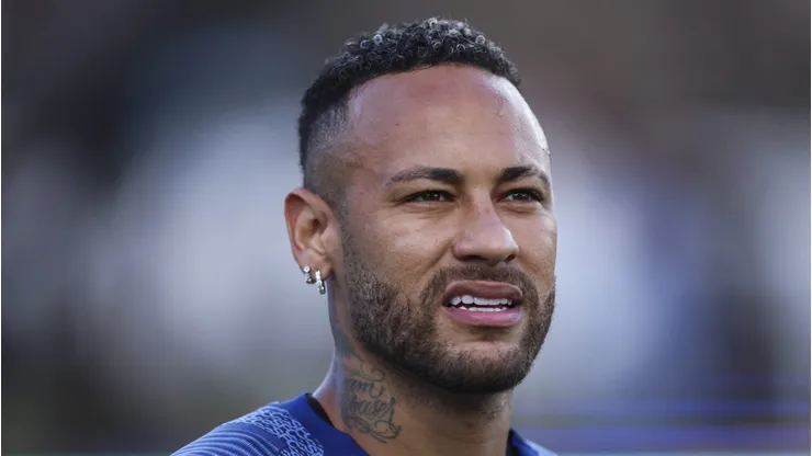 Neymar Jr sonha em retorno ao Barcelona.