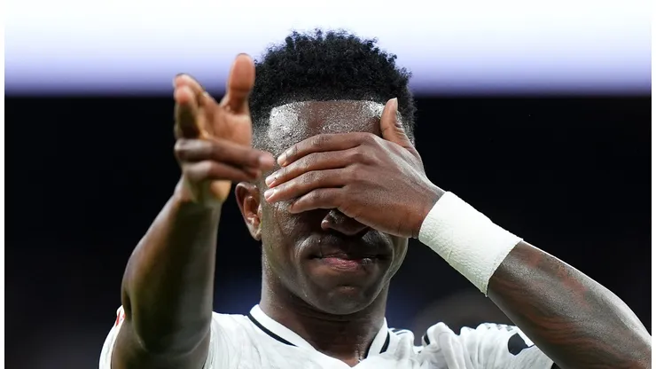 Ancelotti enche Vini Jr de moral para jogo do Real Madrid na Copa do Rei.