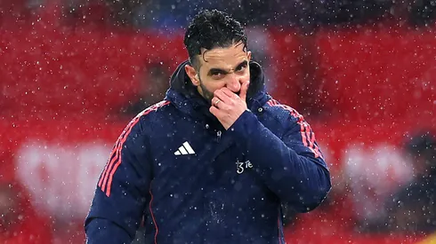 Diretoria do United recebe crítica e dica de Amorim sobre contratações.