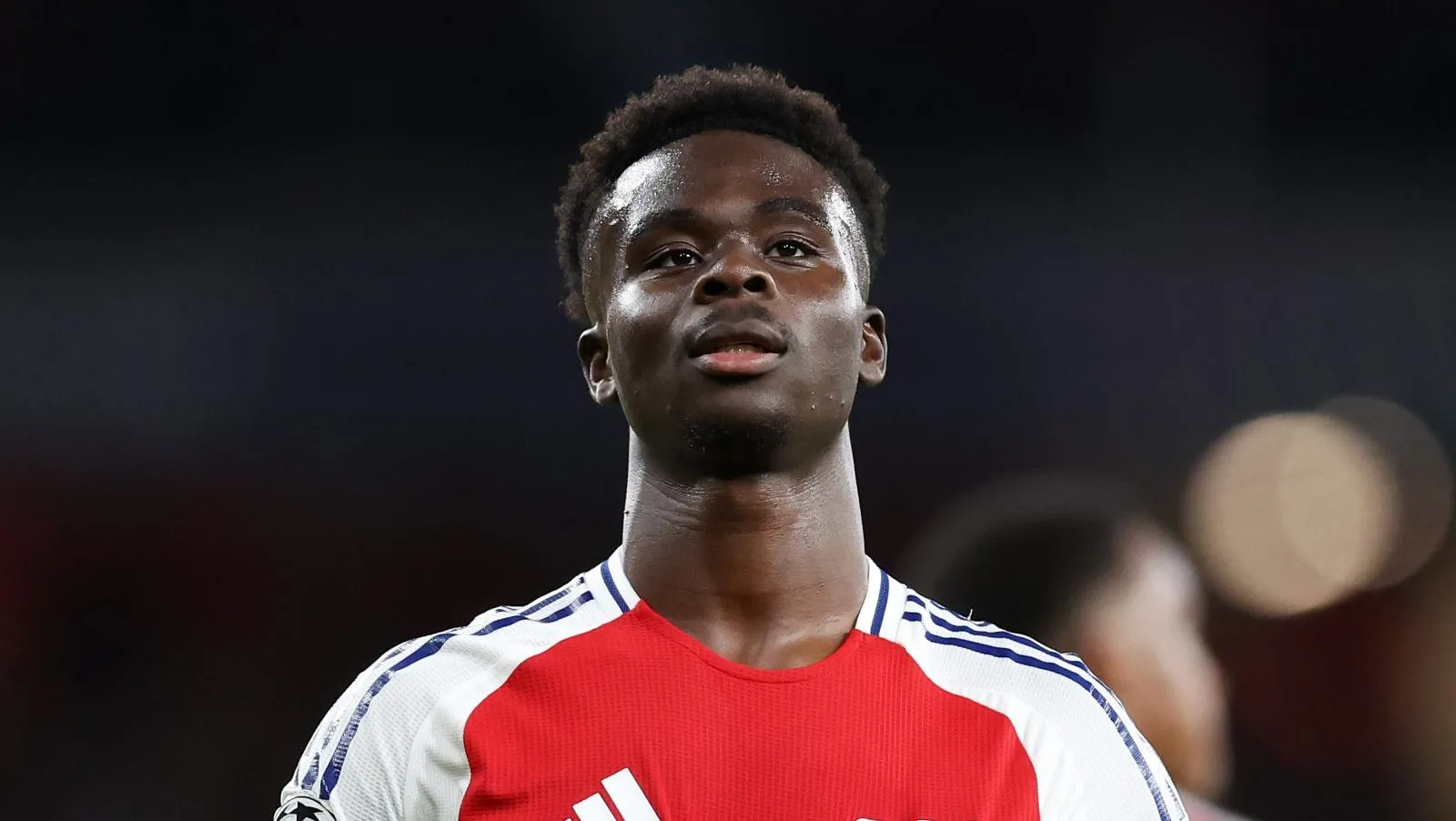 Saka em campo pelo Arsenal (Photo by Julian Finney/Getty Images)