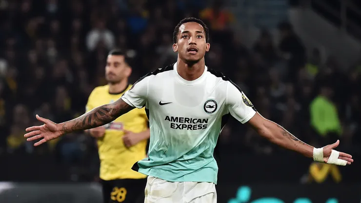 Chelsea anunciou oficialmente a contratação de João Pedro. Foto: Milos Bicanski