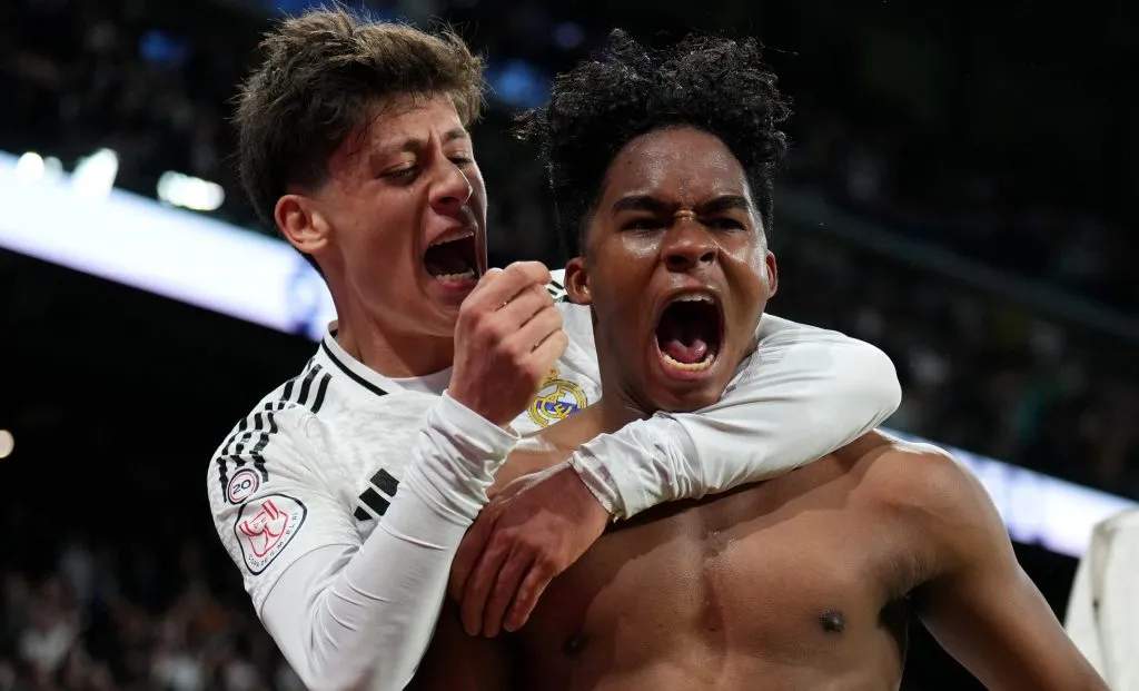 Arda Guler e Endrick, em campo, pelo Real Madrid. (Photo by Angel Martinez/Getty Images)