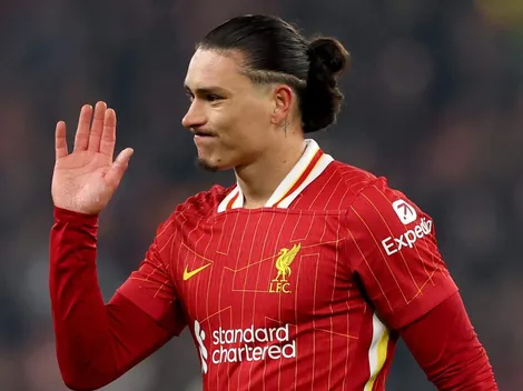 Darwin Nunez mantém conversas com a diretoria do Barcelona