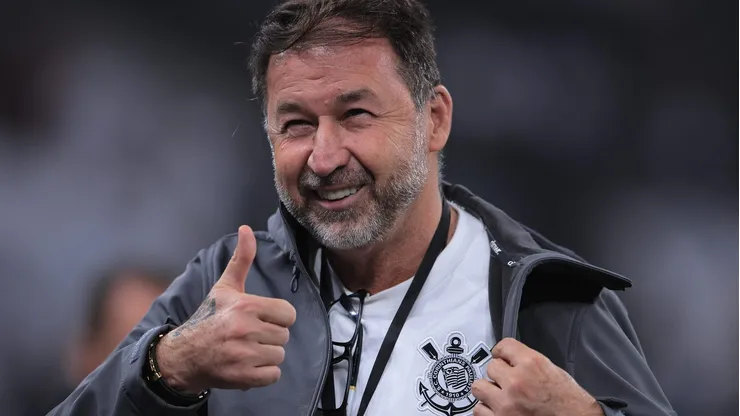 Augusto Melo aceita proposta e destaque do Corinthians jogará no Chelsea por valor milionário. Foto: Ettore Chiereguini/AGIF