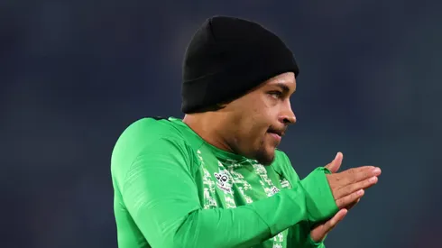 Com números impressionantes, Yuri se consolida como um dos principais goleadores do país, enquanto Vitor Roque busca recuperar seu melhor futebol no Palmeiras. (Foto de Fran Santiago/Getty Images)