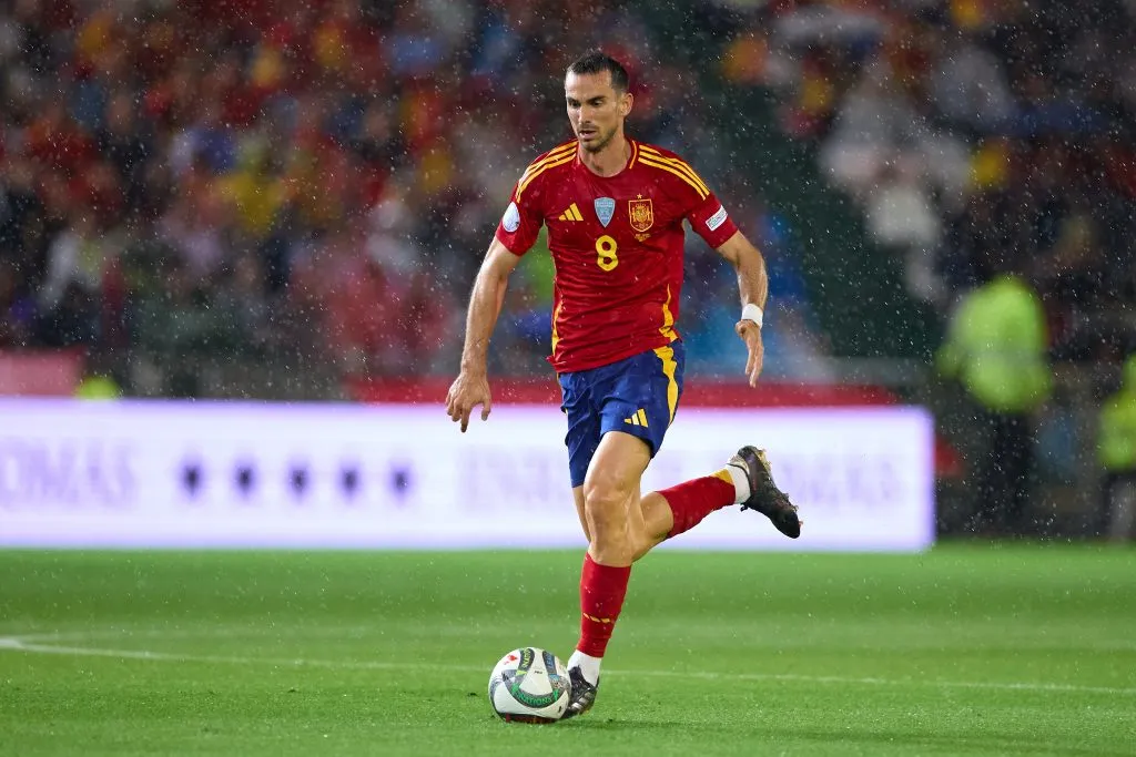 Fabián Ruiz em campo pela Espanha (Photo by Fran Santiago/Getty Images)