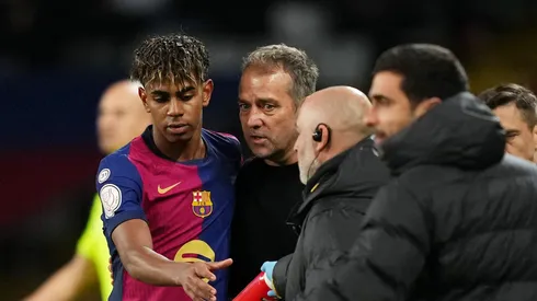 Barcelona tem lesão inesperada no elenco confirmada por Hansi Flick.