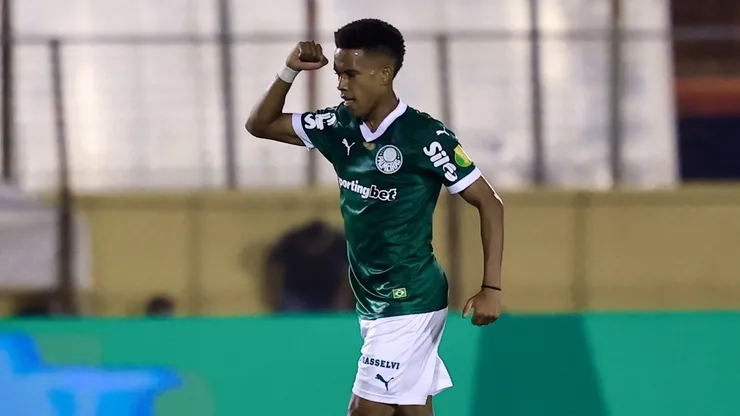 Abel Ferreira aposta em Estêvão no Chelsea e destaca necessidade de apoio durante adaptação à nova realidade. Foto Marcello ZambranaAGIF