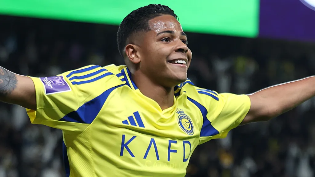 Wesley, ex-Corinthians e alvo do Flamengo, em campo no Al-Nassr. Foto: Abdullah Ahmed/Getty Images