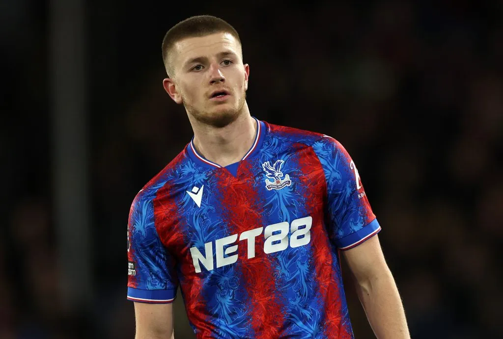 Adam Wharton, jogador do Crystal Palace, é alvo do Real Madrid. A diretoria já sabe o valor para contratá-lo. Ele possui contrato como clube da Premier League até junho de 2029 (Photo by Eddie Keogh/Getty Images)