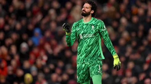 Alisson em ação (Photo by Carl Recine/Getty Images)