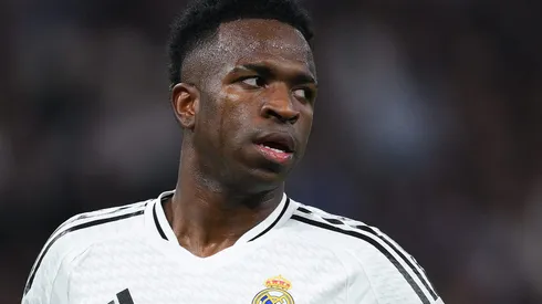 Atitude da diretoria do Real Madrid deixa Vini Jr irritado nos bastidores. (Photo by David Ramos/Getty Images)