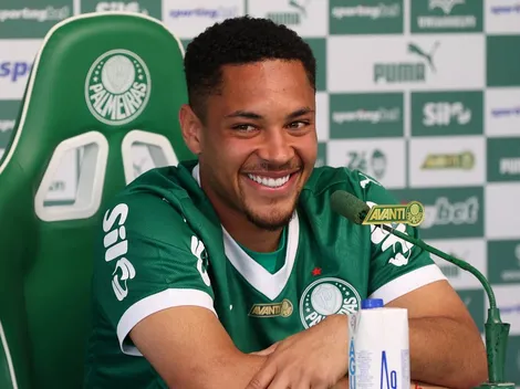 Vitor Roque analisa ex-clube na Europa: "Não dá para comparar"