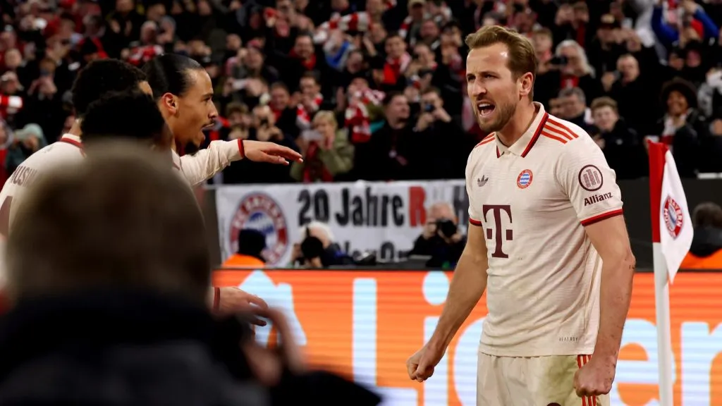 Harry Kane comemorando gol pelo Bayern. Foto: Alexander Hassenstein/Getty Images