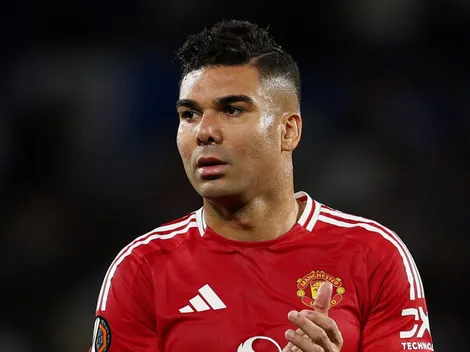 Casemiro quer jogar e está descontente por receber alto salário para ficar no banco