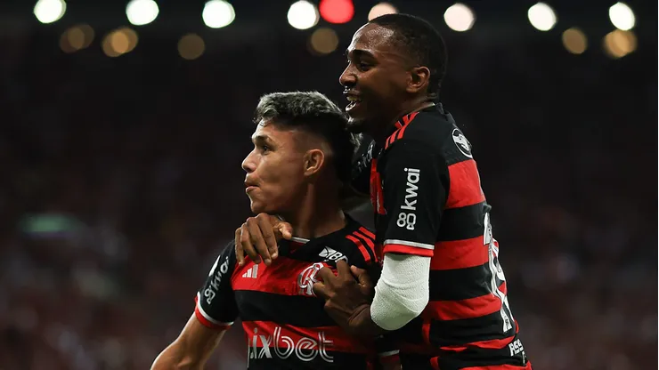 Flamengo é pego de surpresa com acerto de jogador com time do futebol paulista. (Photo by Buda Mendes/Getty Images)