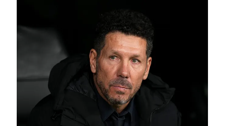 Simeone, técnico do Atlético de Madrid (Photo by Aitor Alcalde/Getty Images)