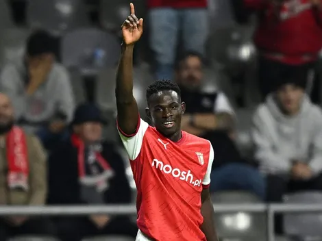 Al-Ittihad fecha a contratação de Roger Fernandes do Braga