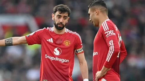 Bruno Fernandes e Casemiro juntos no Manchester United. Foto: Michael Regan/Getty Images
