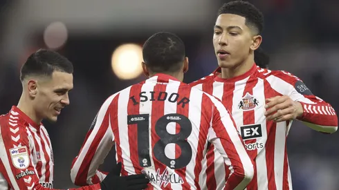 Com concorrência de clubes da Bundesliga e da Premier League, os Blues avaliam a contratação do jovem meio-campista para fortalecer o elenco na próxima temporada. (Foto por George Wood/Getty Images)