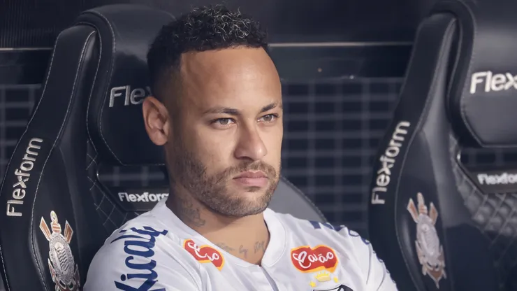Neymar jogador do Santos durante partida contra o Corinthians