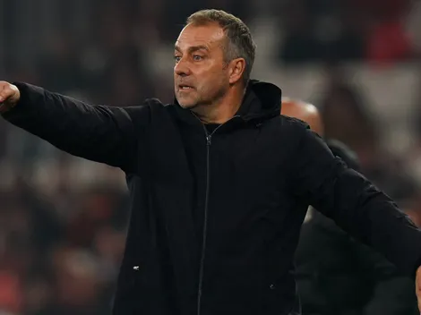 Hansi Flick destaca Raphinha como candidato à Bola de Ouro