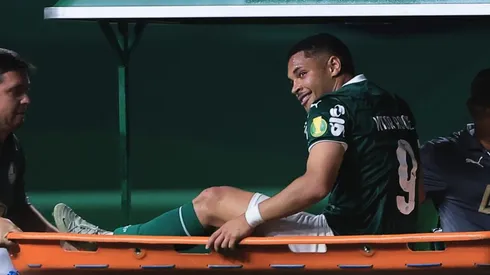 Vitor Roque é substituído por Flaco López