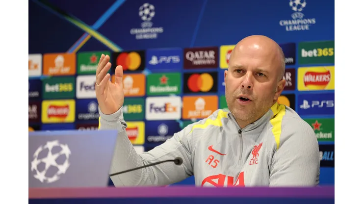 Arne Slot, técnico do Liverpool (Photo by Jan Kruger/Getty Images)