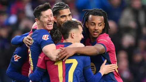 Craque é detonado por torcedores após Barcelona x Benfica: "Preferiram se livrar do Vitor Roque...". (Photo by David Ramos/Getty Images)