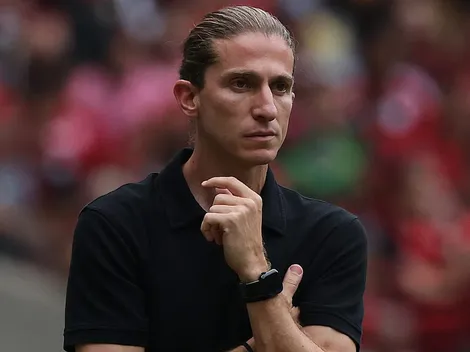 Flamengo anuncia ausência de Danilo para o clássico desta quarta-feira