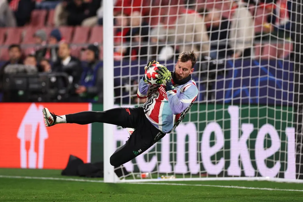Neto, goleiro do Arsenal em campo. (Photo by Ryan Pierse/Getty Images)