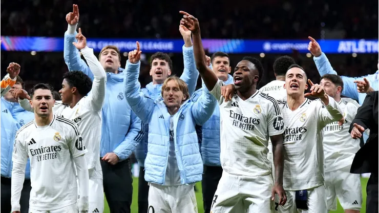 Rudiger, Mbappe, Ceballos e Vinicius Jr. estão sob análise por gestos e atitudes que geraram tensão. O caso pode resultar em sanções ao clube e aos atletas. (Foto de Angel Martinez/Getty Images)