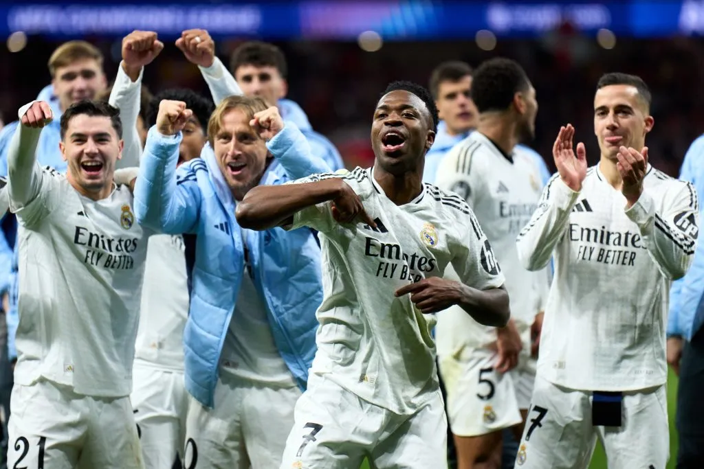 Jogadores do Real Madrid comemoram a classificação (Photo by Angel Martinez/Getty Images)