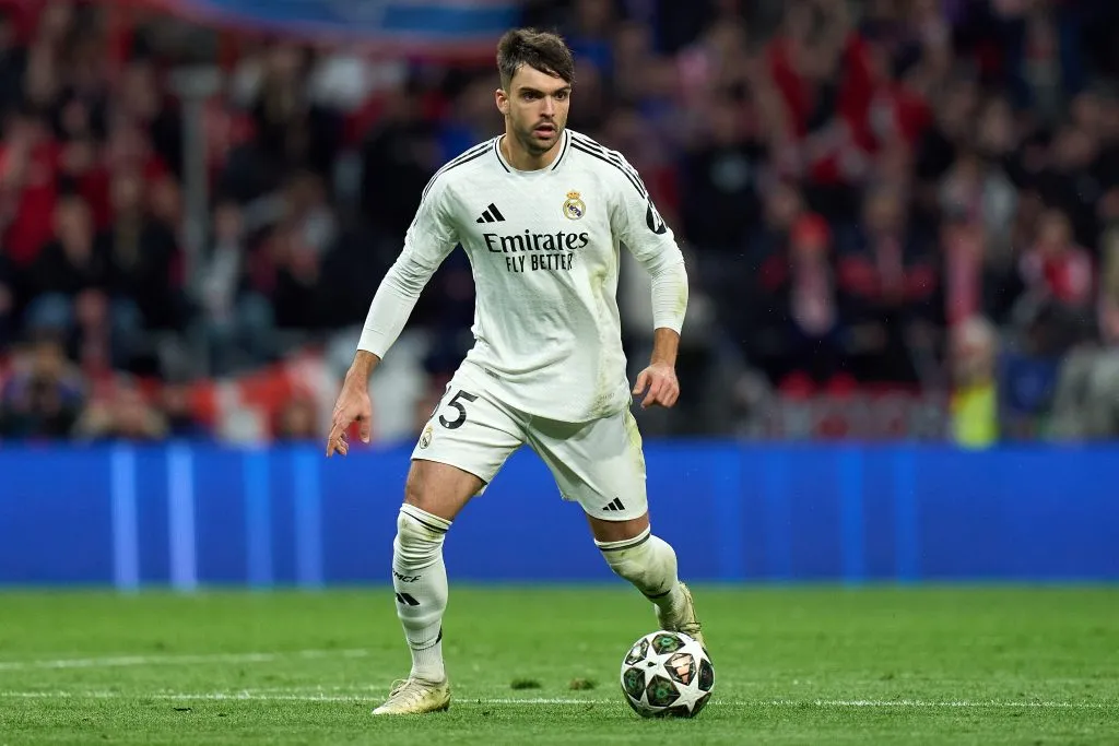 Asencio em campo pelo Real Madrid (Photo by Angel Martinez/Getty Images)