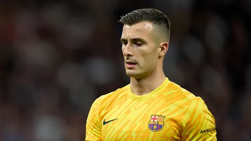 Iñaki Peña em jogo do Barcelona