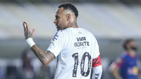 Neymar é cortado da Seleção Brasileira