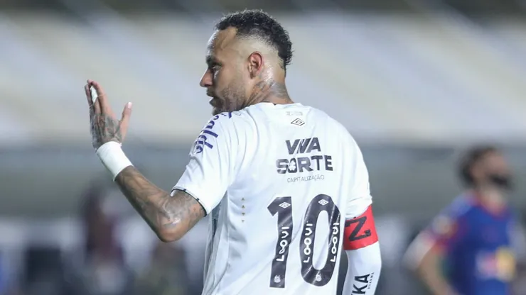 Neymar é cortado da Seleção Brasileira