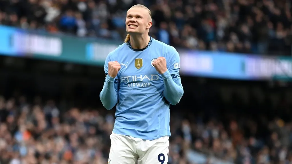 Haaland comemorando gol pelo Manchester City. Foto: Gareth Copley/Getty Images
